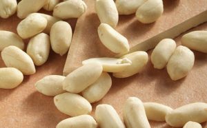 how to roast blanched peanuts