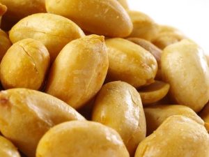 blanched peanuts nutrition