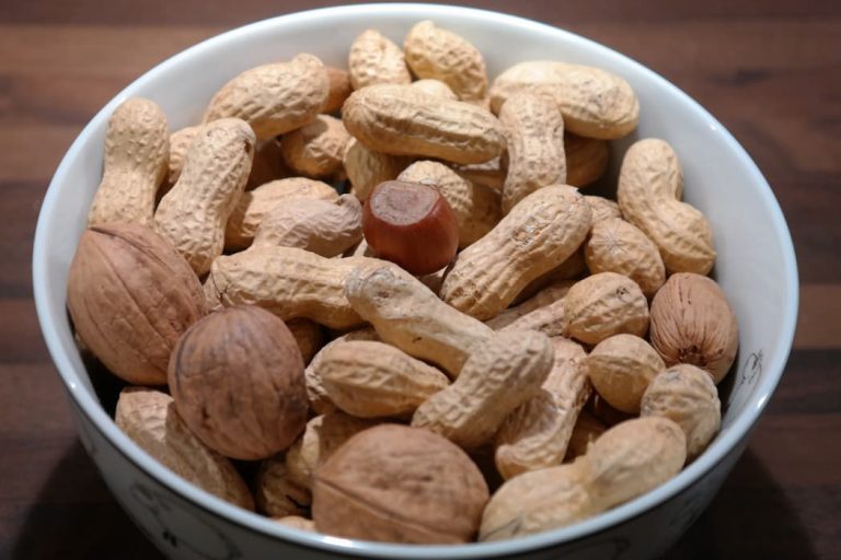 Peanut production risks