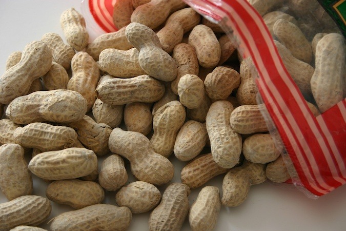 Raw Peanuts for Sale