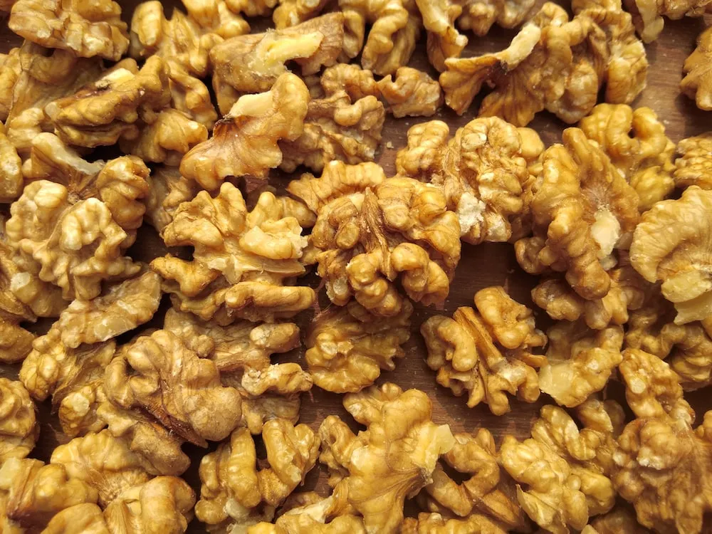 Whole unshelled walnuts purchase price + preparation method