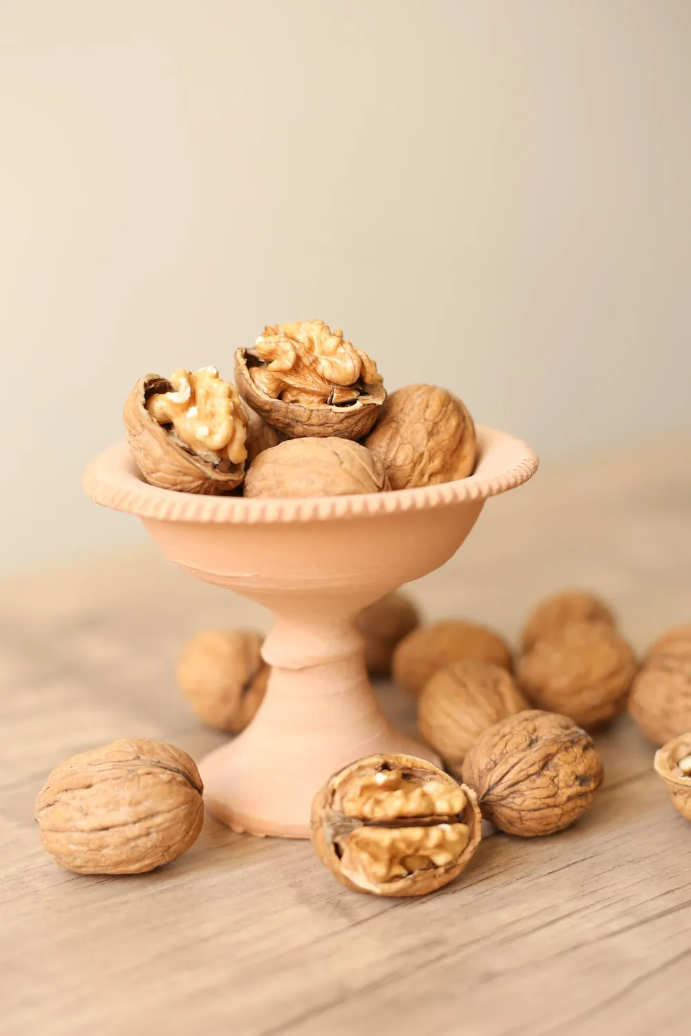 unshelled walnut weight purchase price + user manual