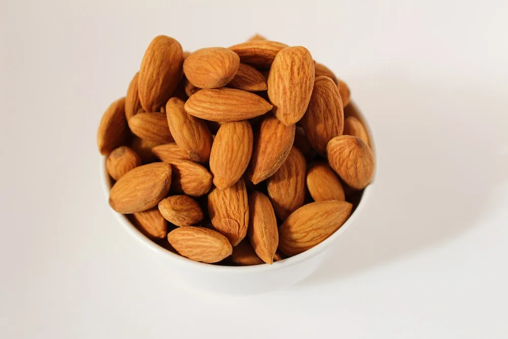 Buying all kinds of types of kashmiri almonds + price