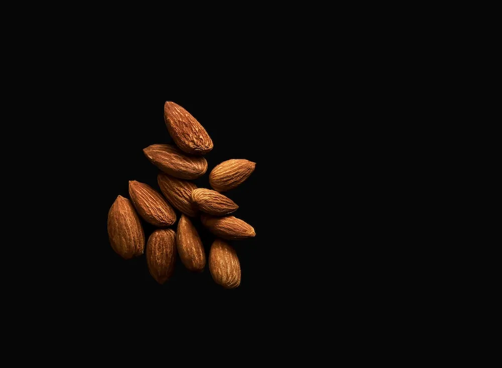 Buying all kinds of raw almond nuts + price