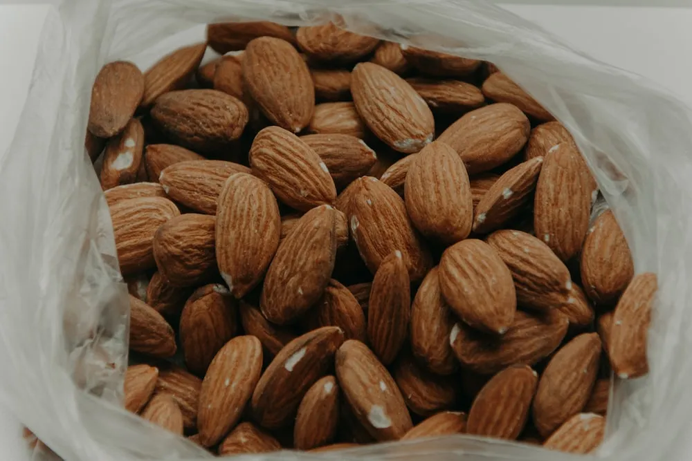 Buying all kinds of raw almond nuts + price