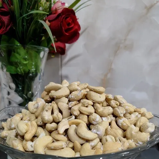 raw cashews vs roasted