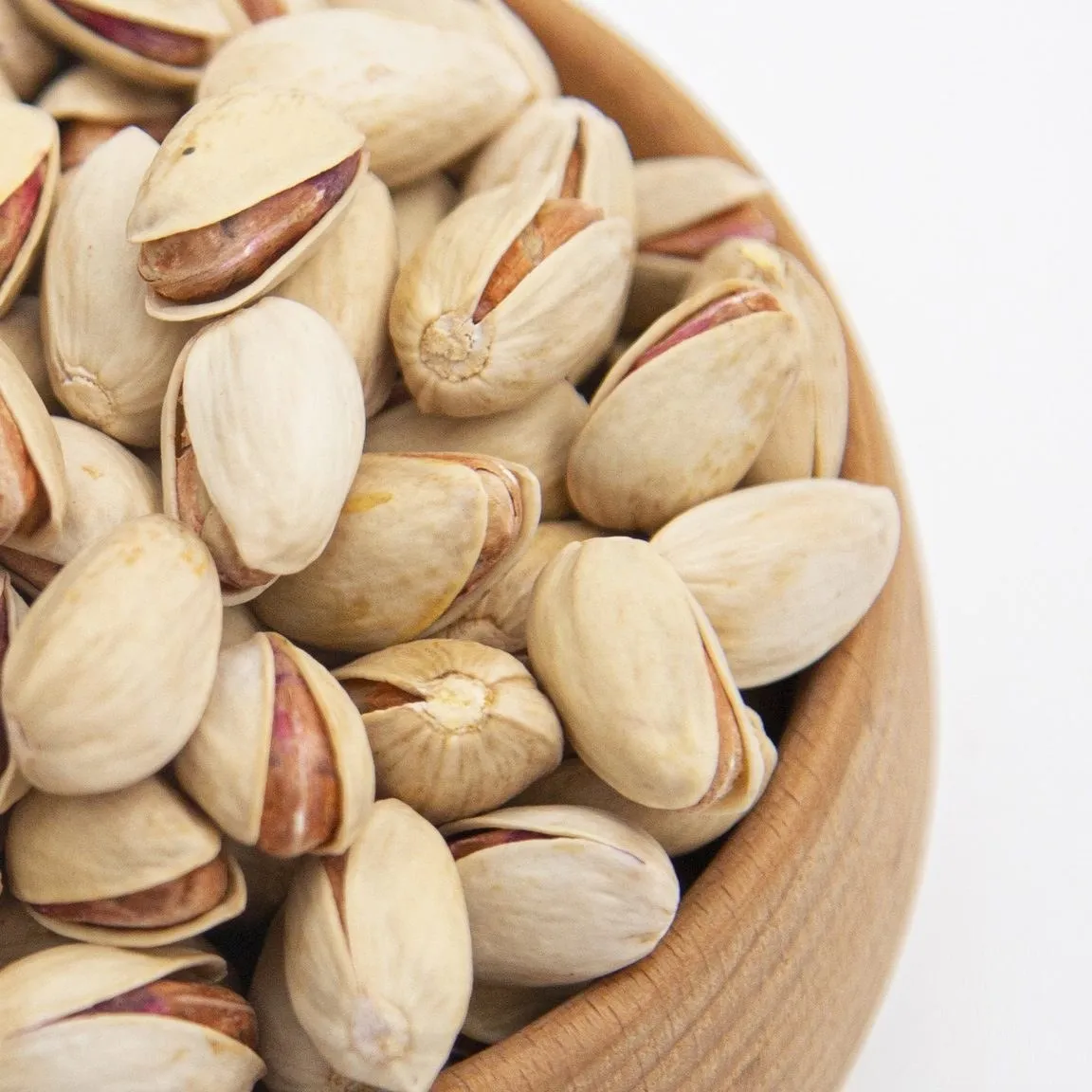 roasted pistachios vs raw