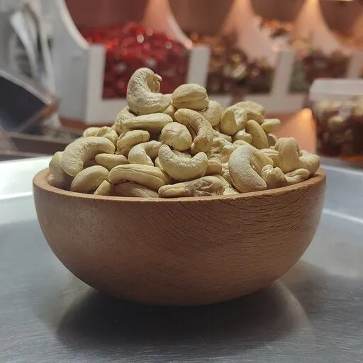 bulk buy raw cashews