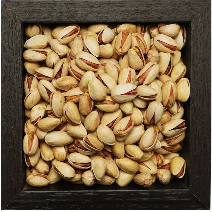 raw california pistachio kernels