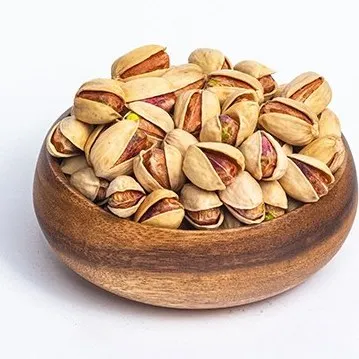 salted pistachio kernels