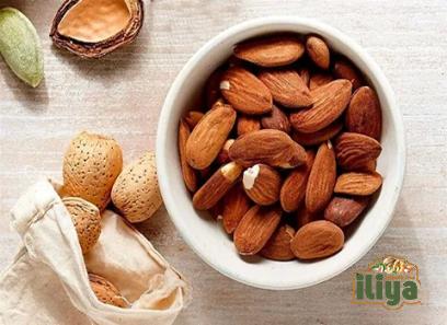 The price of bulk purchase of almonds halved is cheap and reasonable