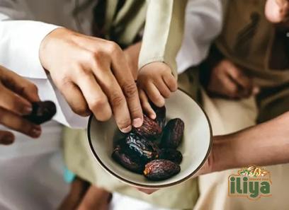 fresh dates with complete explanations and familiarization